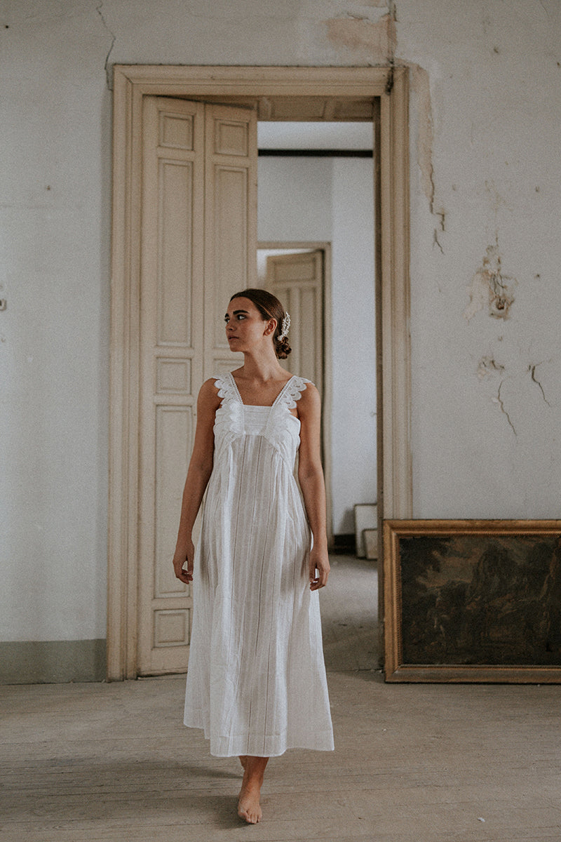 Camisón puntilla blanco