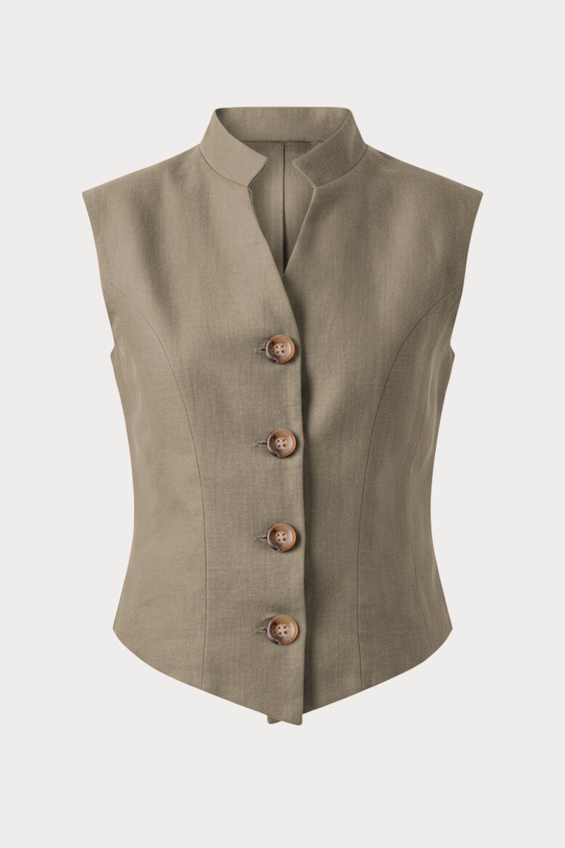 Chaleco en color verde con cuello mao y detalle a contraste en espalda. 