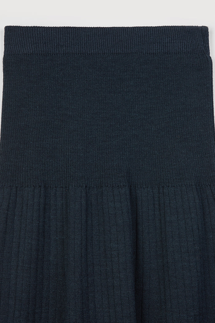 files/VOGANA-FW26_100-Web.jpg